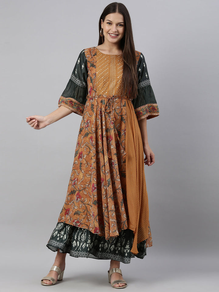 Neerus Yellow georgette solid kurta - detail view 3