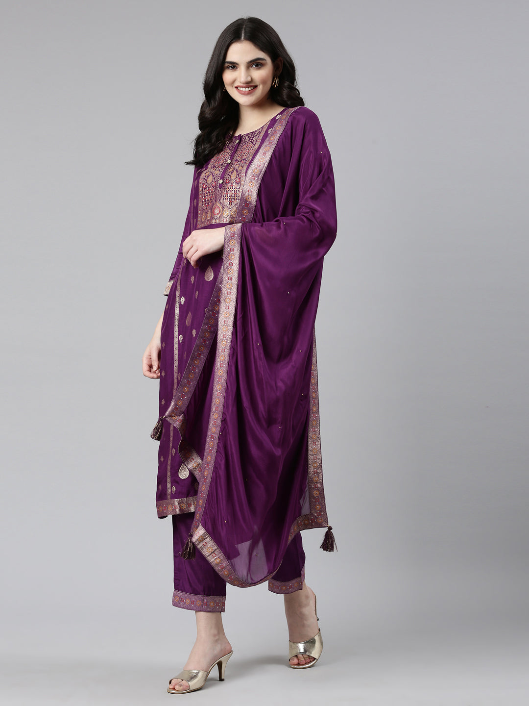 Neerus Purple Banarasi printed kurta set with trouser and dupatta - detail view 2