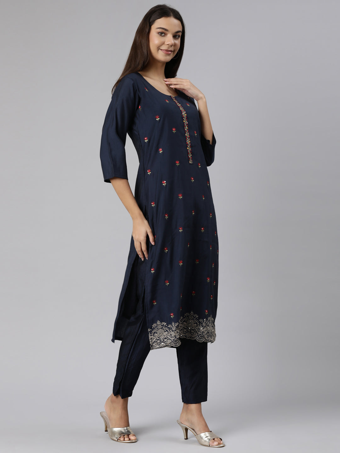 Neerus Blue printed floral straight suit set - back view