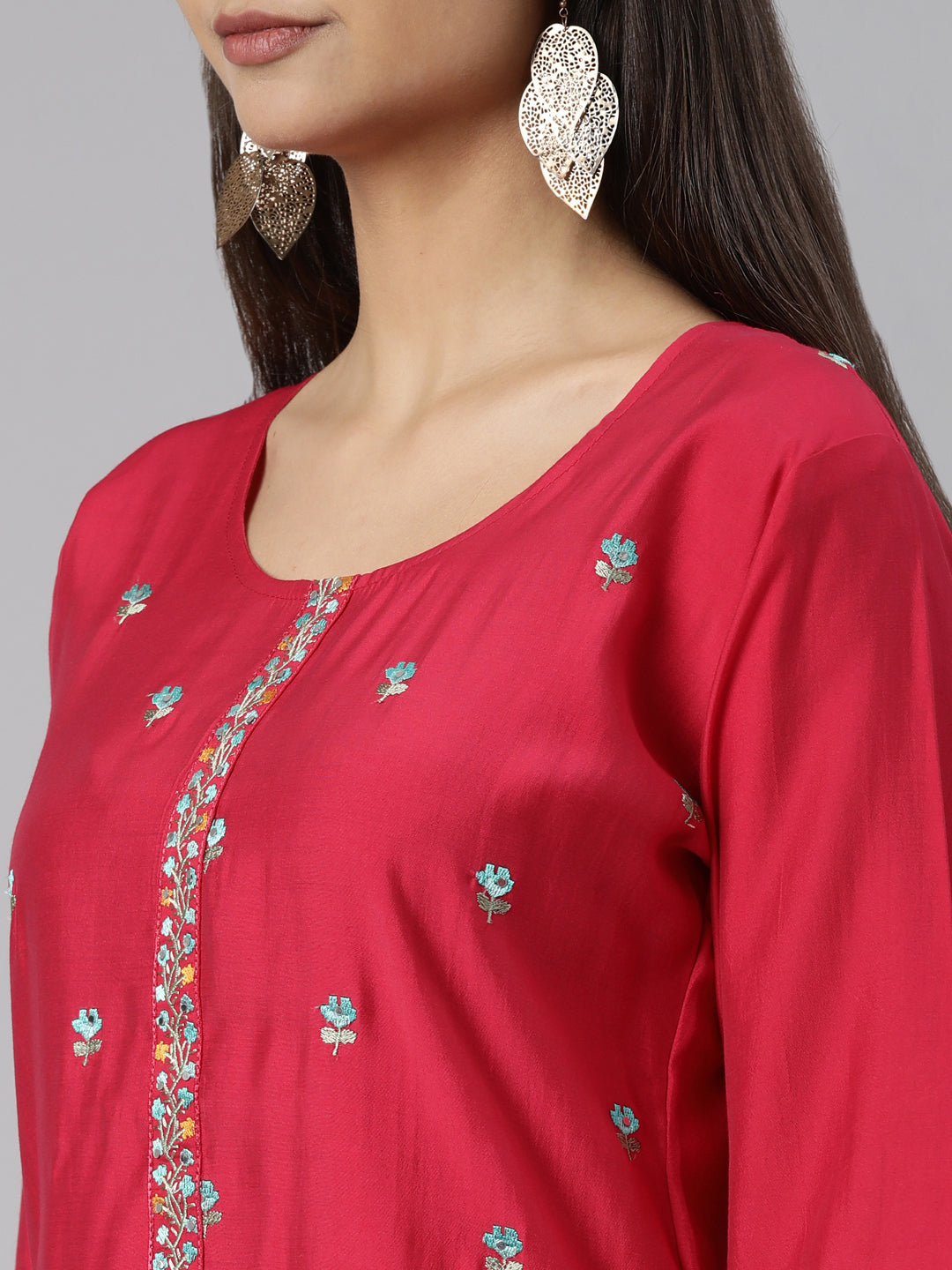 Neerus Pink printed floral straight suit set - detail view 1