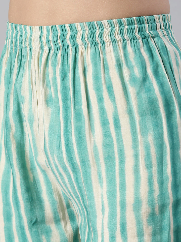 Neerus Blue embroidered kurta set with trouser and dupatta - detail view 3