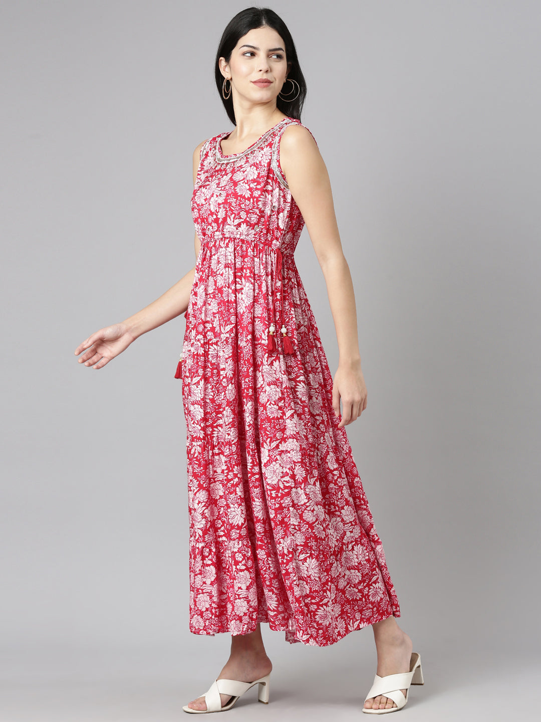 Neerus Pink printed straight gown - back view