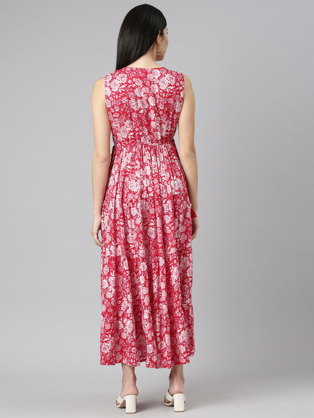 Neerus Pink printed straight gown - side view
