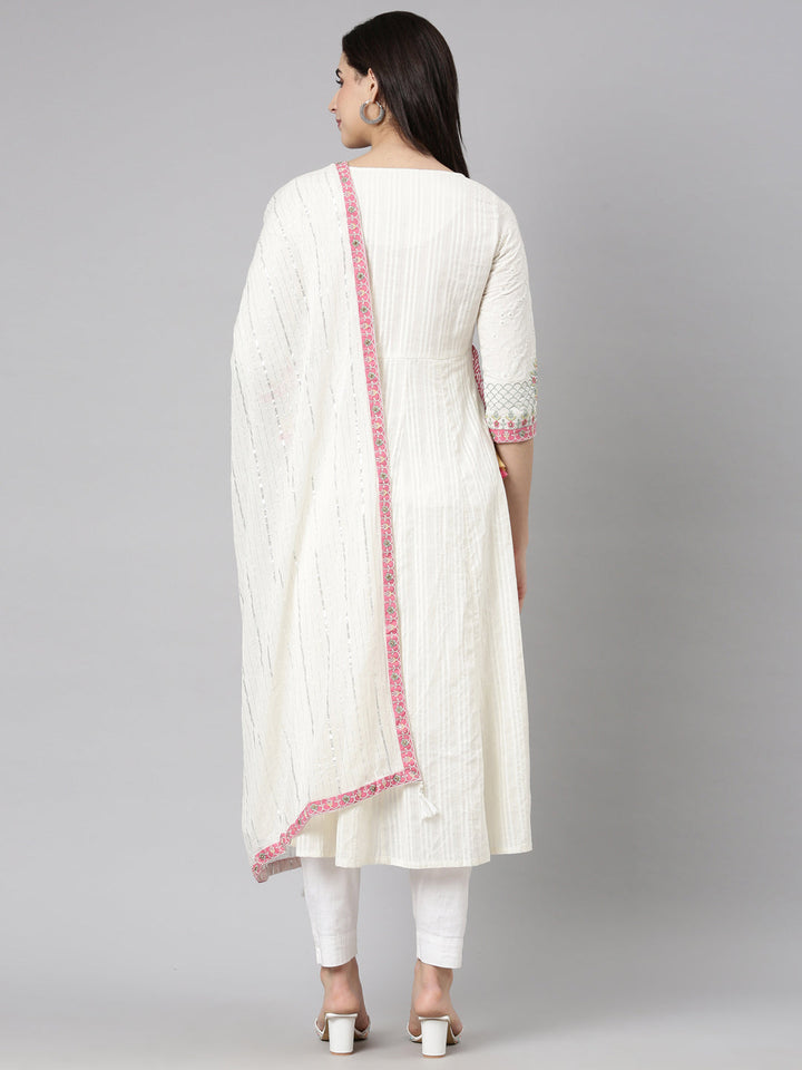 Neerus White Chikankari Floral Suit Set - side view