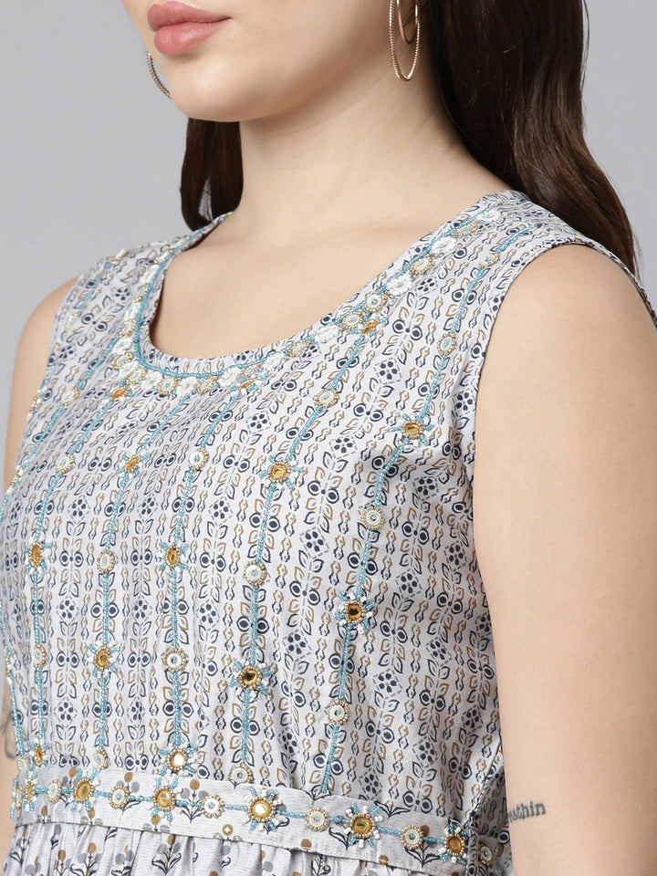 Neerus Purple printed straight dress - detail view 1