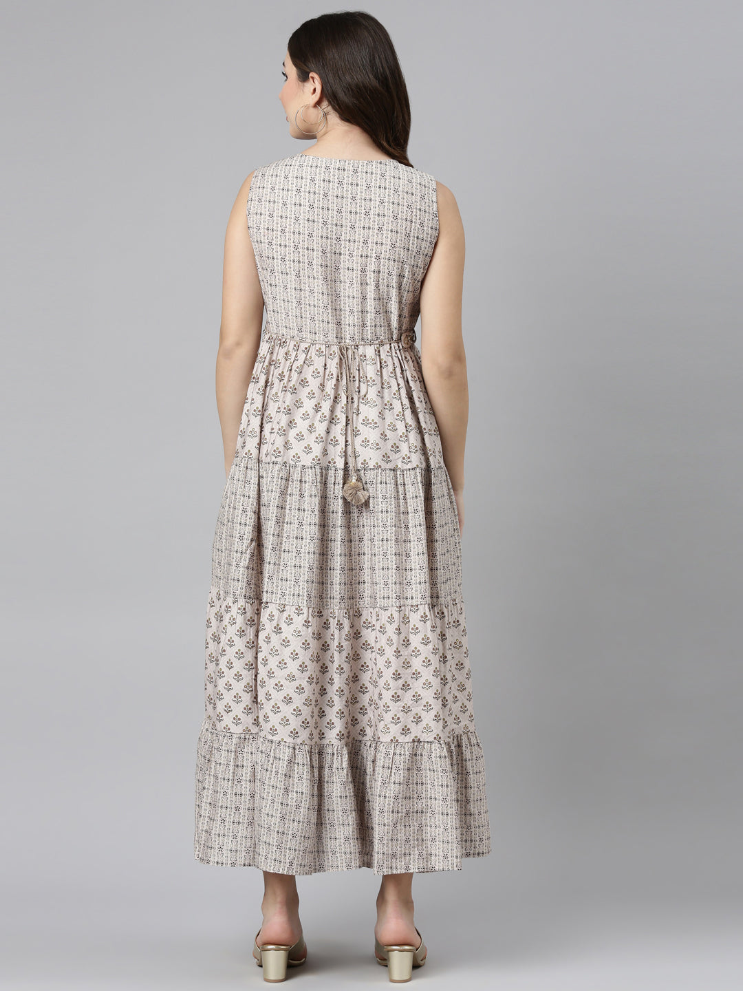 Neerus Gold printed straight dress - side view