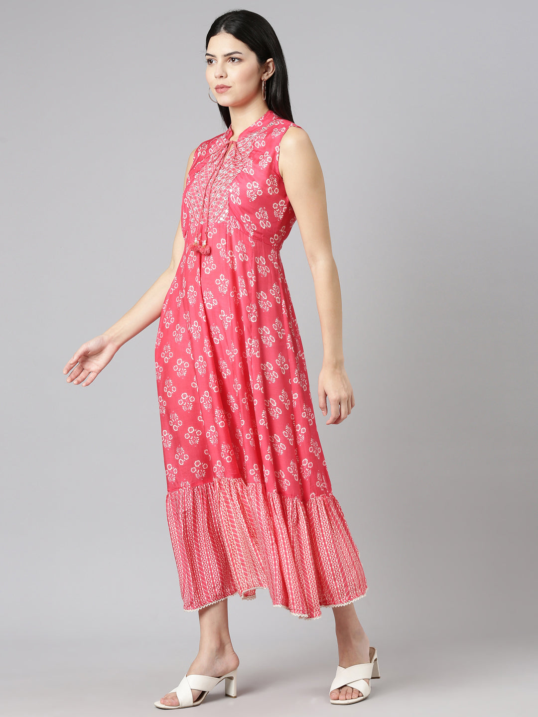 Neerus Pink muslin printed straight dress - back view