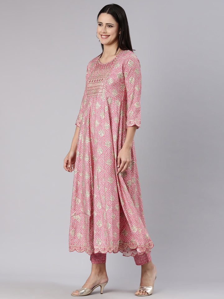 Neerus Pink straight kurta set with trouser and dupatta - back view