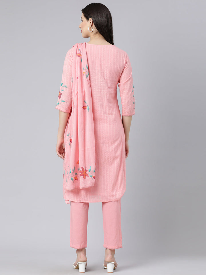 Neerus Pink cotton printed suit set - detail view 1