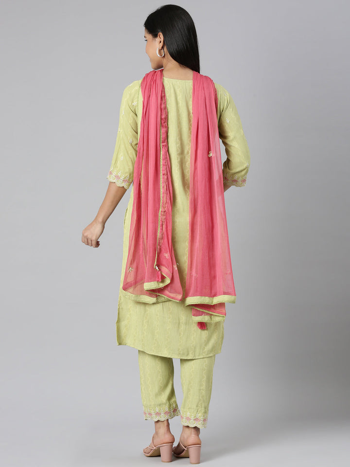 Neerus Green cotton thread embroidered kurta set - side view