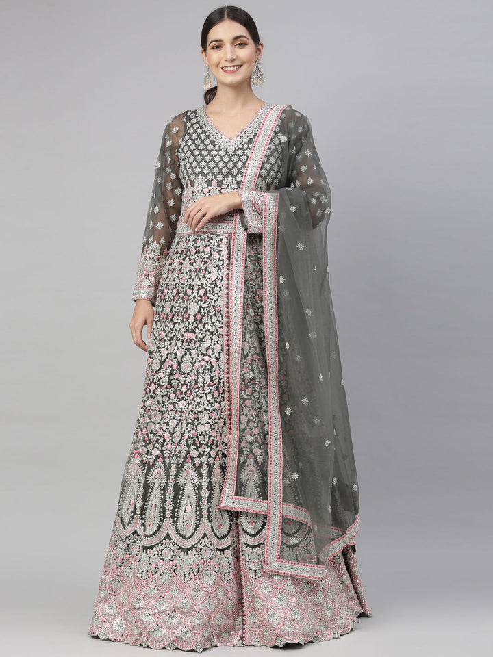 Neerus Green net embroidered gown - detail view 9