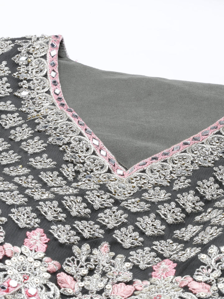 Neerus Green net embroidered gown - detail view 21