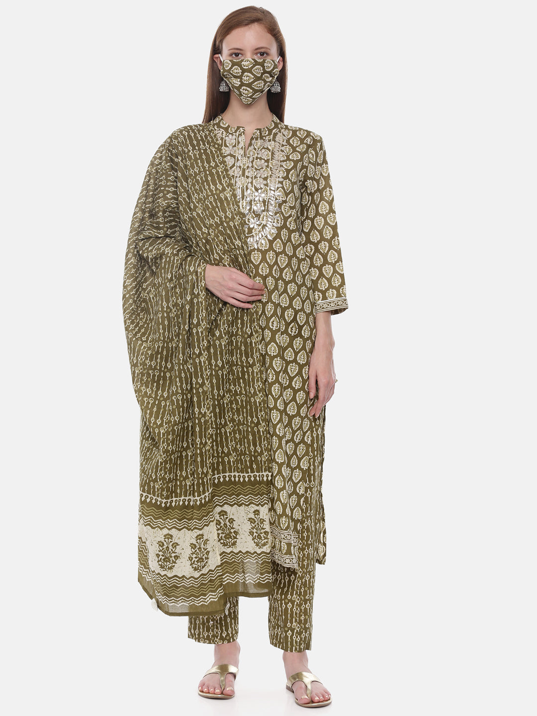 Neerus Green cotton solid suit set - front view