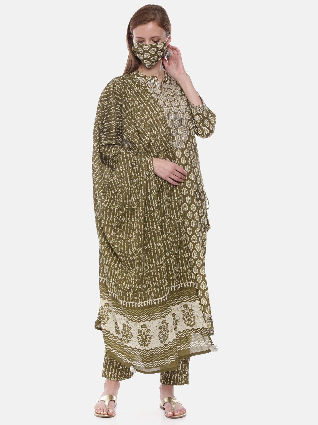 Neerus Green cotton solid suit set - detail view 4