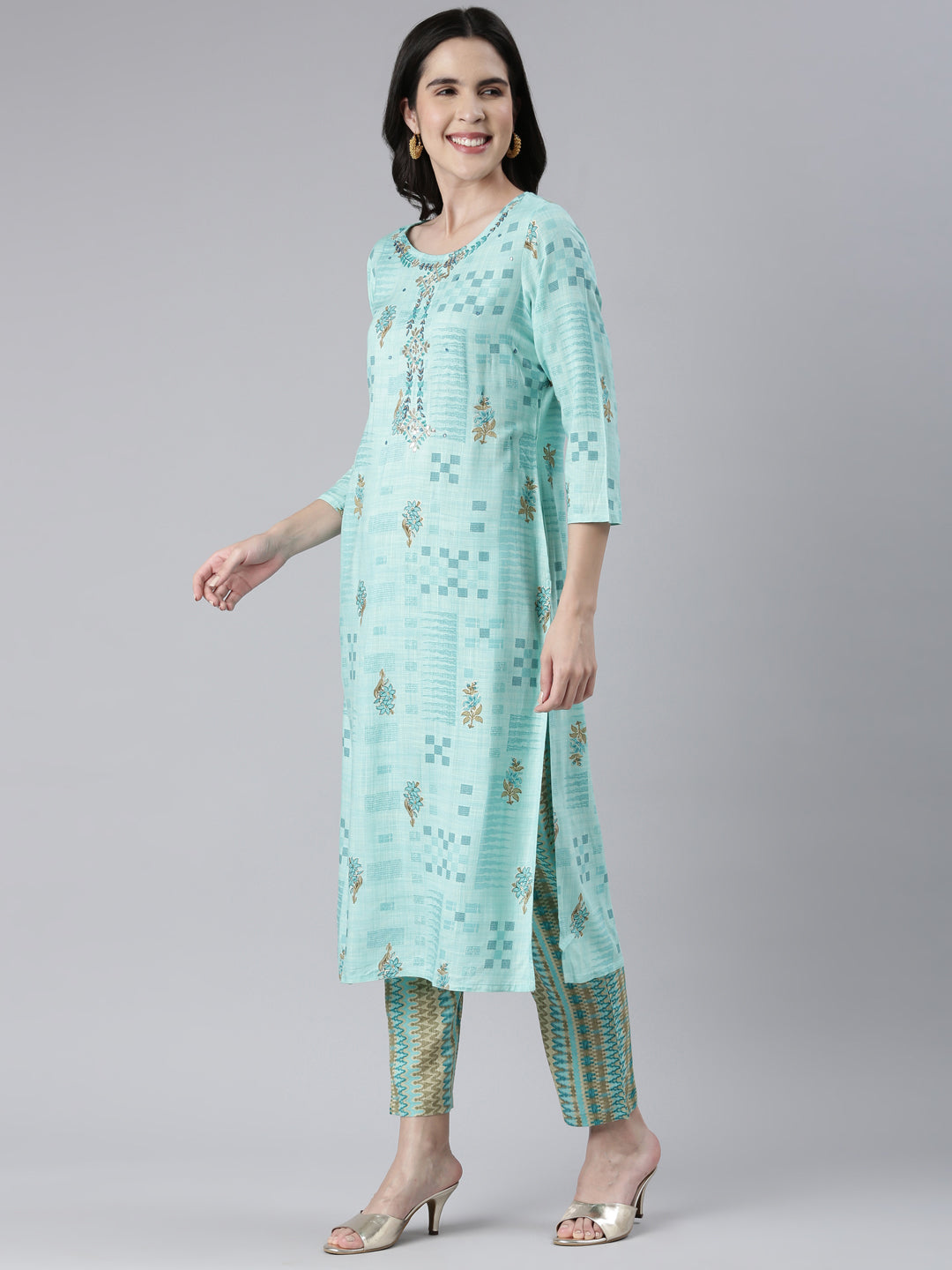 Neerus Green viscose rayon embroidered kurta set - back view
