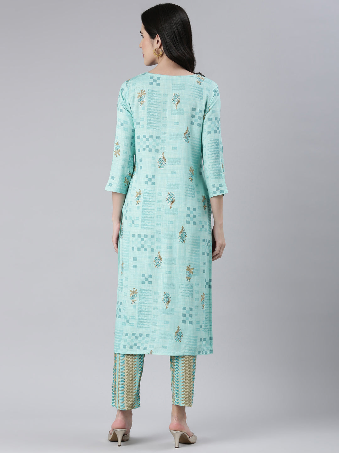 Neerus Green viscose rayon embroidered kurta set - side view