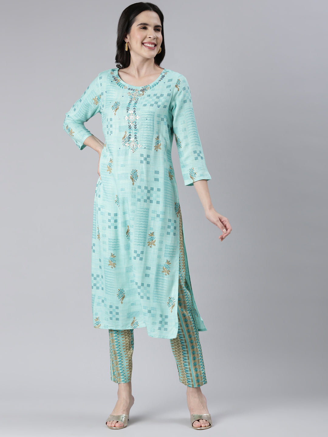 Neerus Green viscose rayon embroidered kurta set - detail view 2