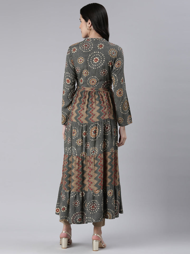 Neerus Grey printed maxi dress - side view