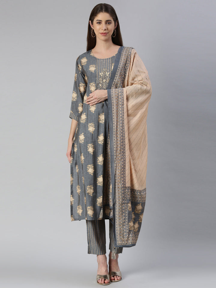 Neerus Grey solid straight kurta set with trouser and dupatta - front view