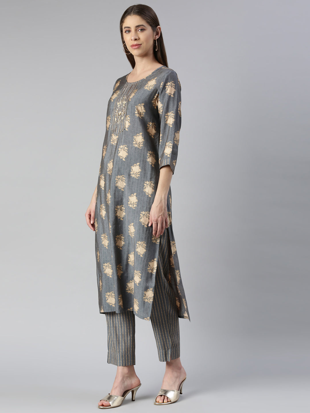Neerus Grey solid straight kurta set with trouser and dupatta - back view