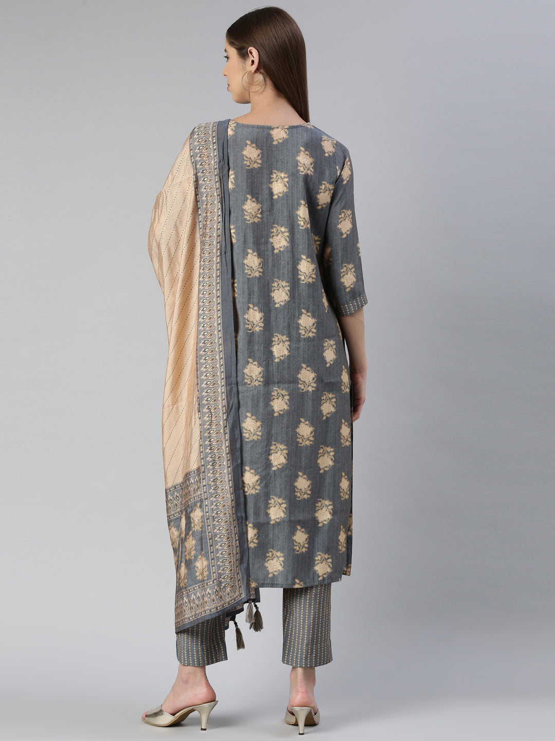 Neerus Grey solid straight kurta set with trouser and dupatta - side view