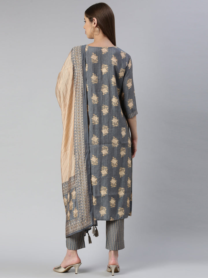 Neerus Grey solid straight kurta set with trouser and dupatta - side view