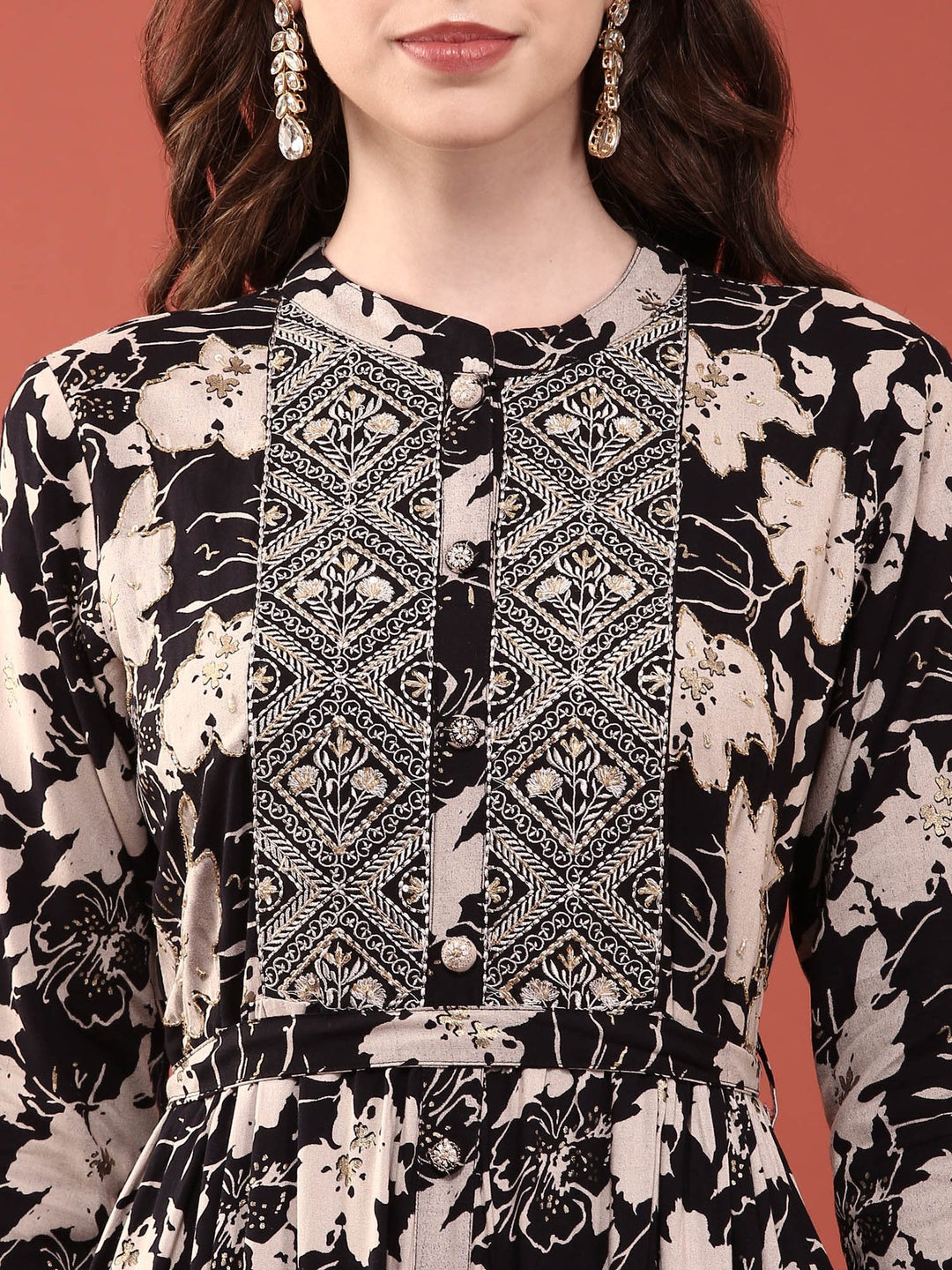 Neerus Black Rayon Digital Printed Maxi Dress - detail view 1