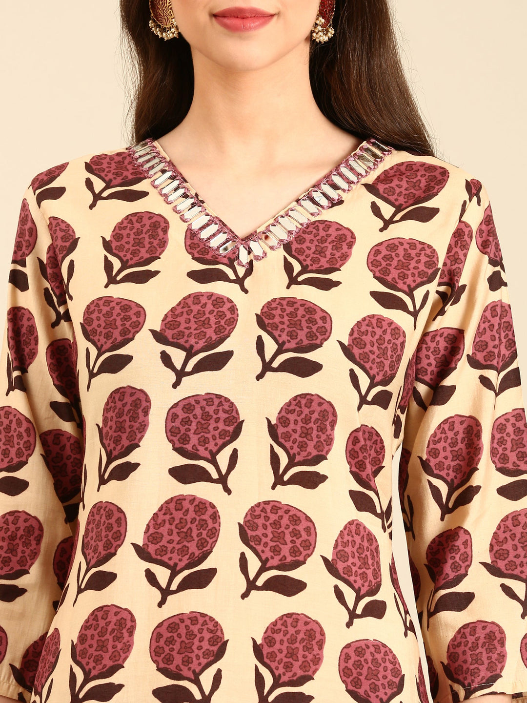 Neerus Maroon modal block printed suit set - detail view 1