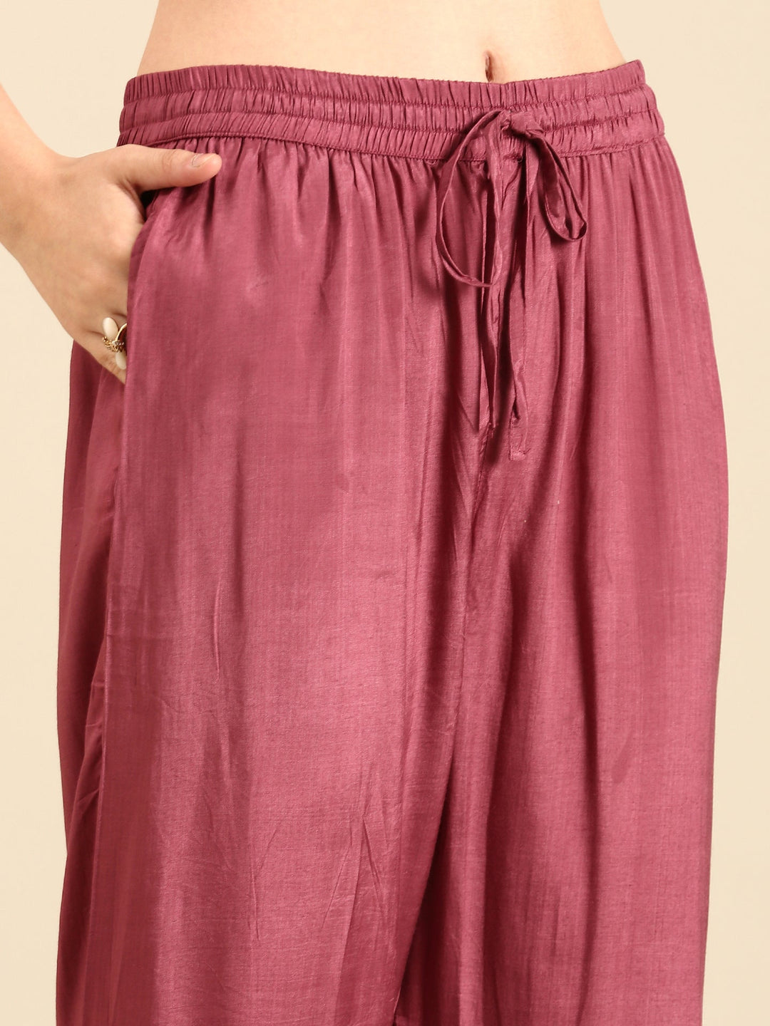 Neerus Maroon modal block printed suit set - detail view 3