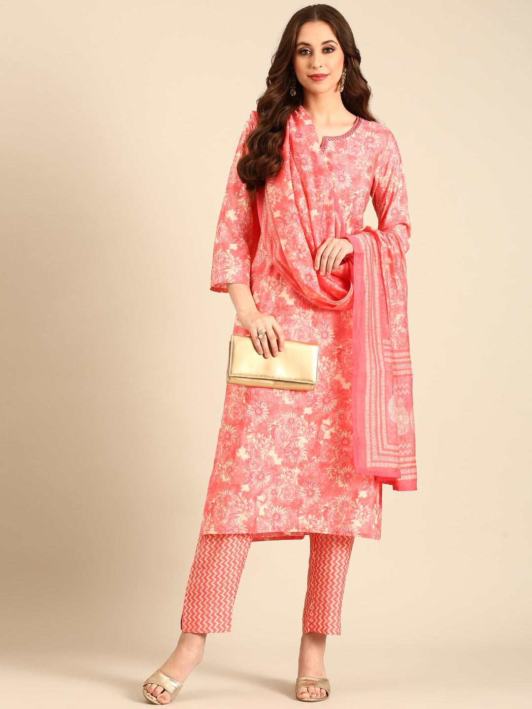 Neerus Pink modal printed suit set - detail view 2