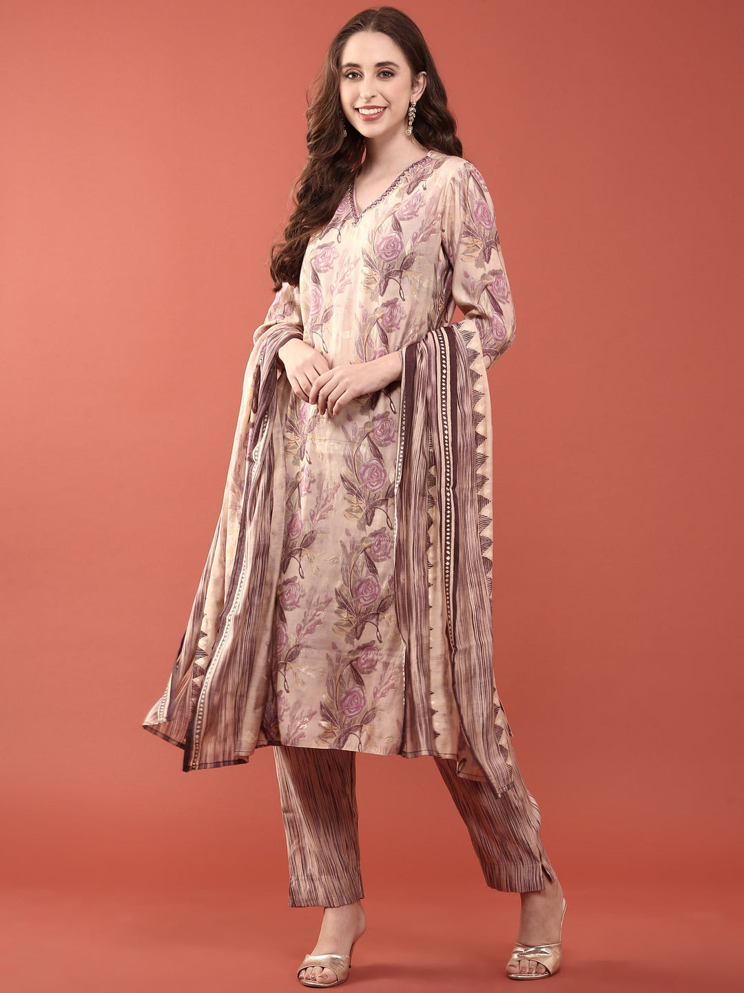Neerus Purple modal digital printed suit set - detail view 2