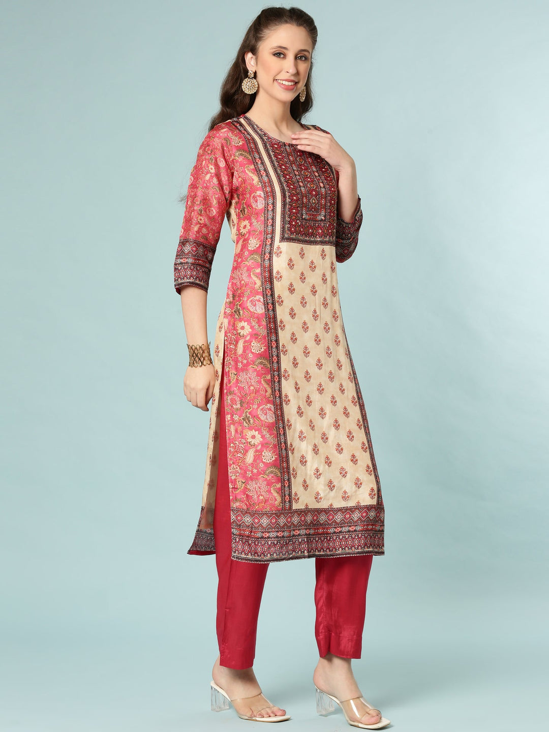 Neerus Red silk printed suit set - back view
