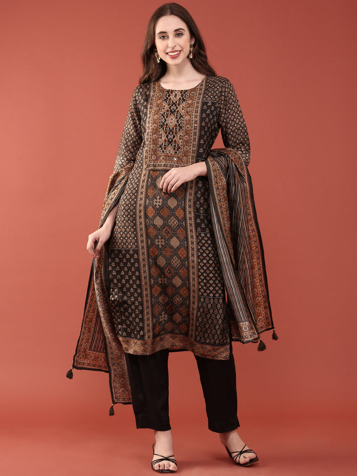 Black Dola Silk Digital Print Three Piece Set