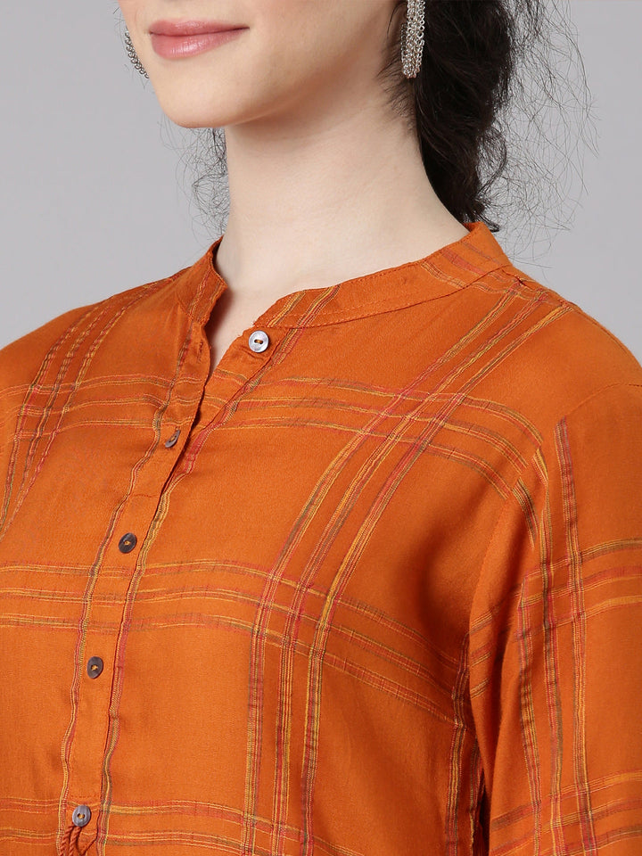 Neerus Orange printed striped straight kurta - detail view 1