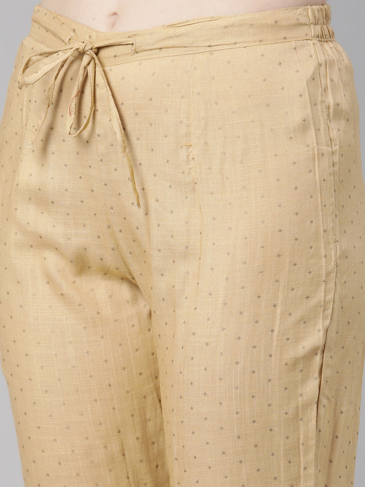 Neerus Beige cotton printed suit set - detail view 4