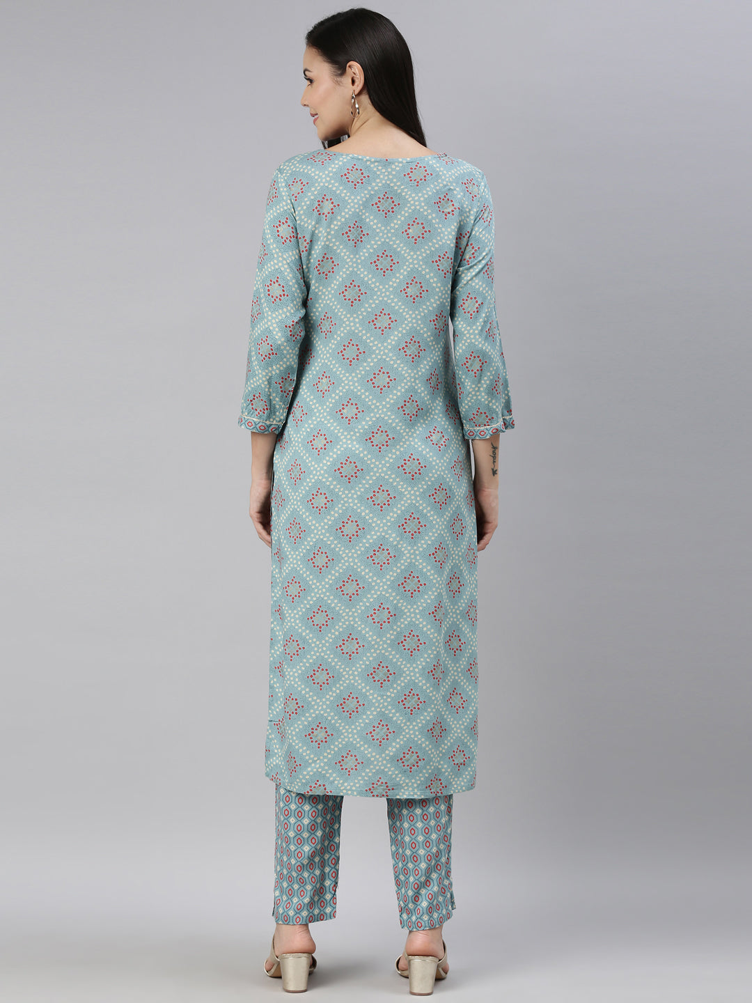 Neerus Blue printed ethnic kurta set with trousers - side view