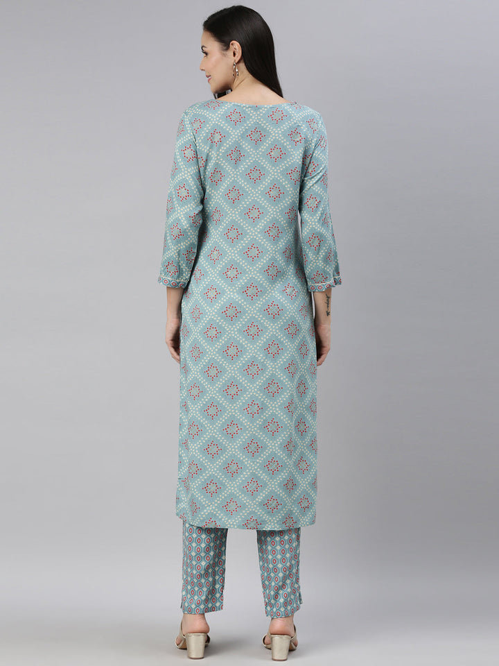 Neerus Blue printed ethnic kurta set with trousers - side view