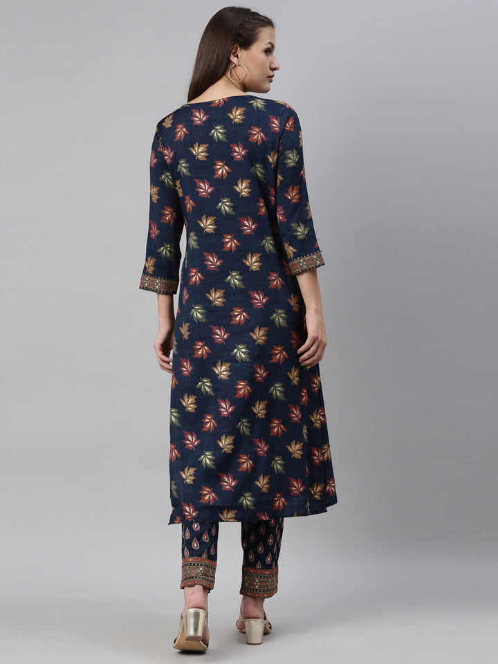 Neerus Blue floral printed kurta with trousers - side view