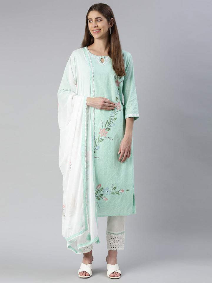 Neerus Green printed kurta set with trouser and dupatta - detail view 2