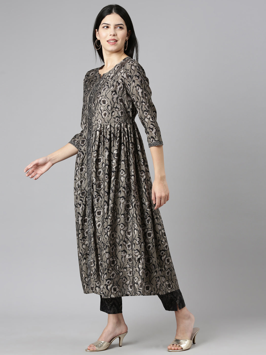 Neerus Grey printed straight kurta set with trouser and dupatta - back view