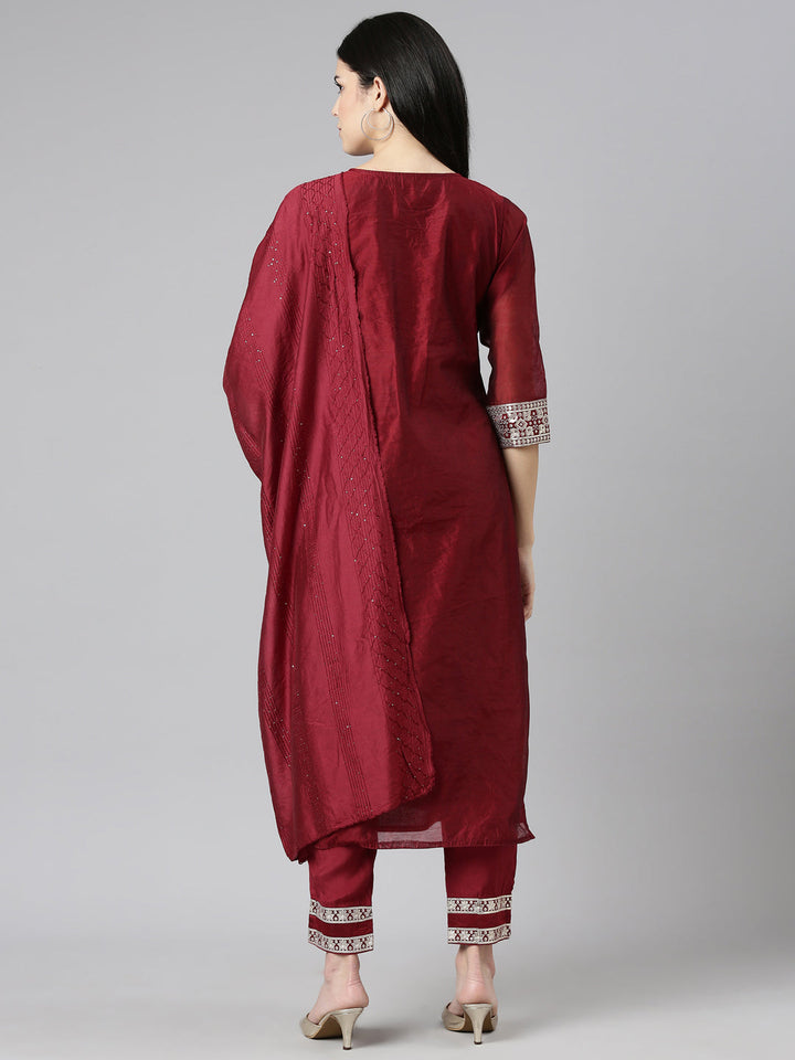 Neerus Maroon embroidered straight kurta set - side view