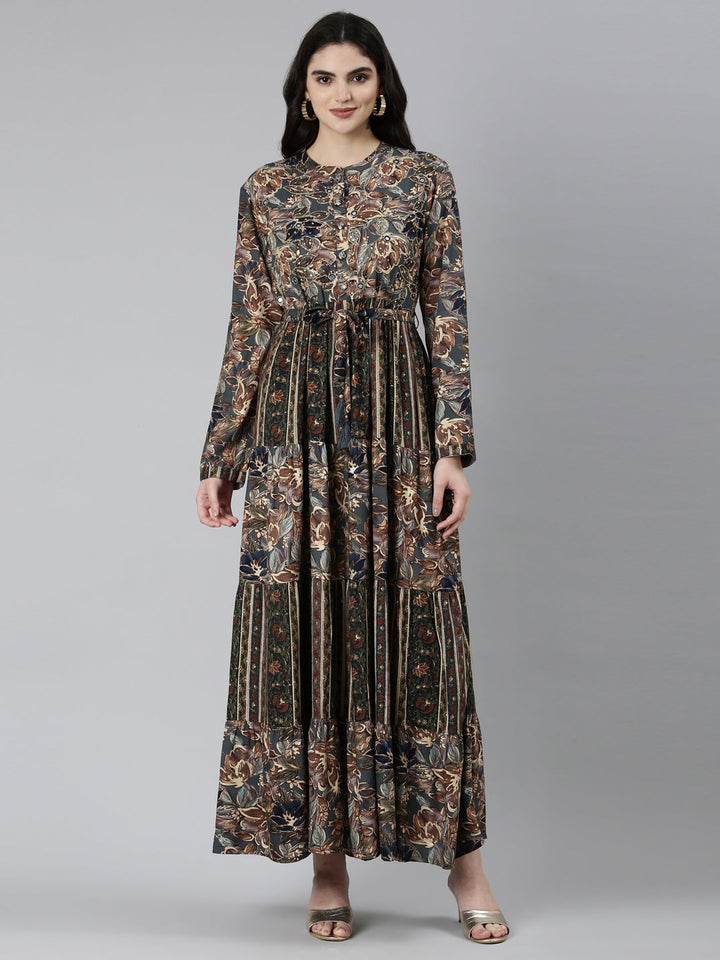 Neerus Green printed floral straight dress - front view
