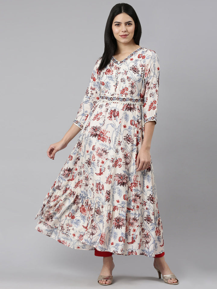 Neerus White Shantoon printed maxi dress - detail view 2