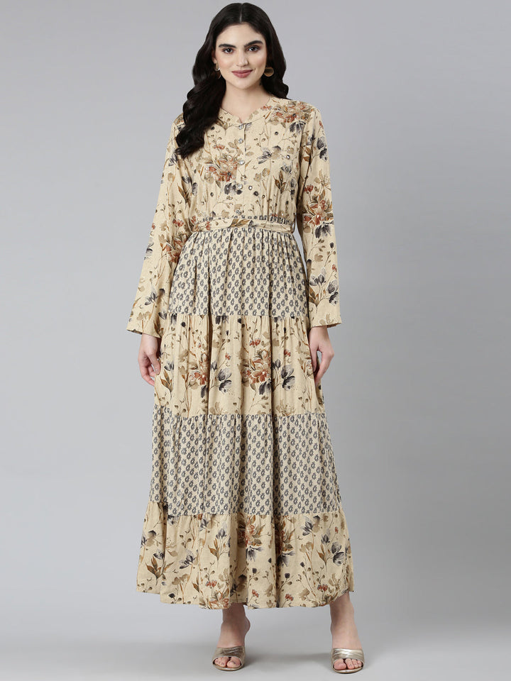 Neerus Beige floral printed straight dress - detail view 2