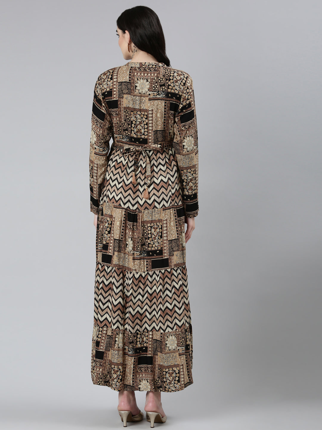 Neerus Black printed chevron straight dress - side view