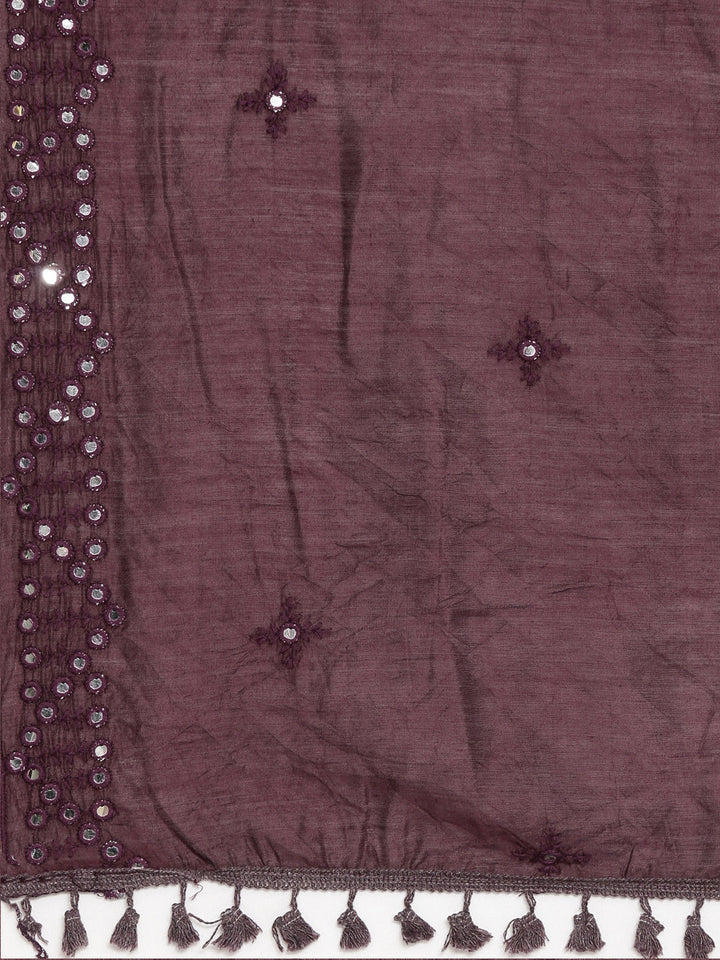 Neerus Purple printed straight kurta set with dupatta - detail view 3