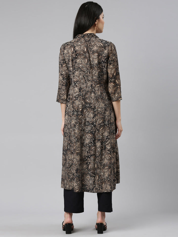 Neerus Black printed straight kurta set with trousers - side view