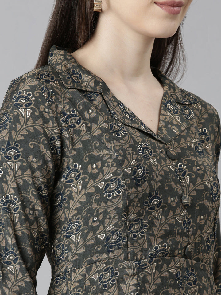 Neerus Grey printed floral kurta set with trousers - detail view 1
