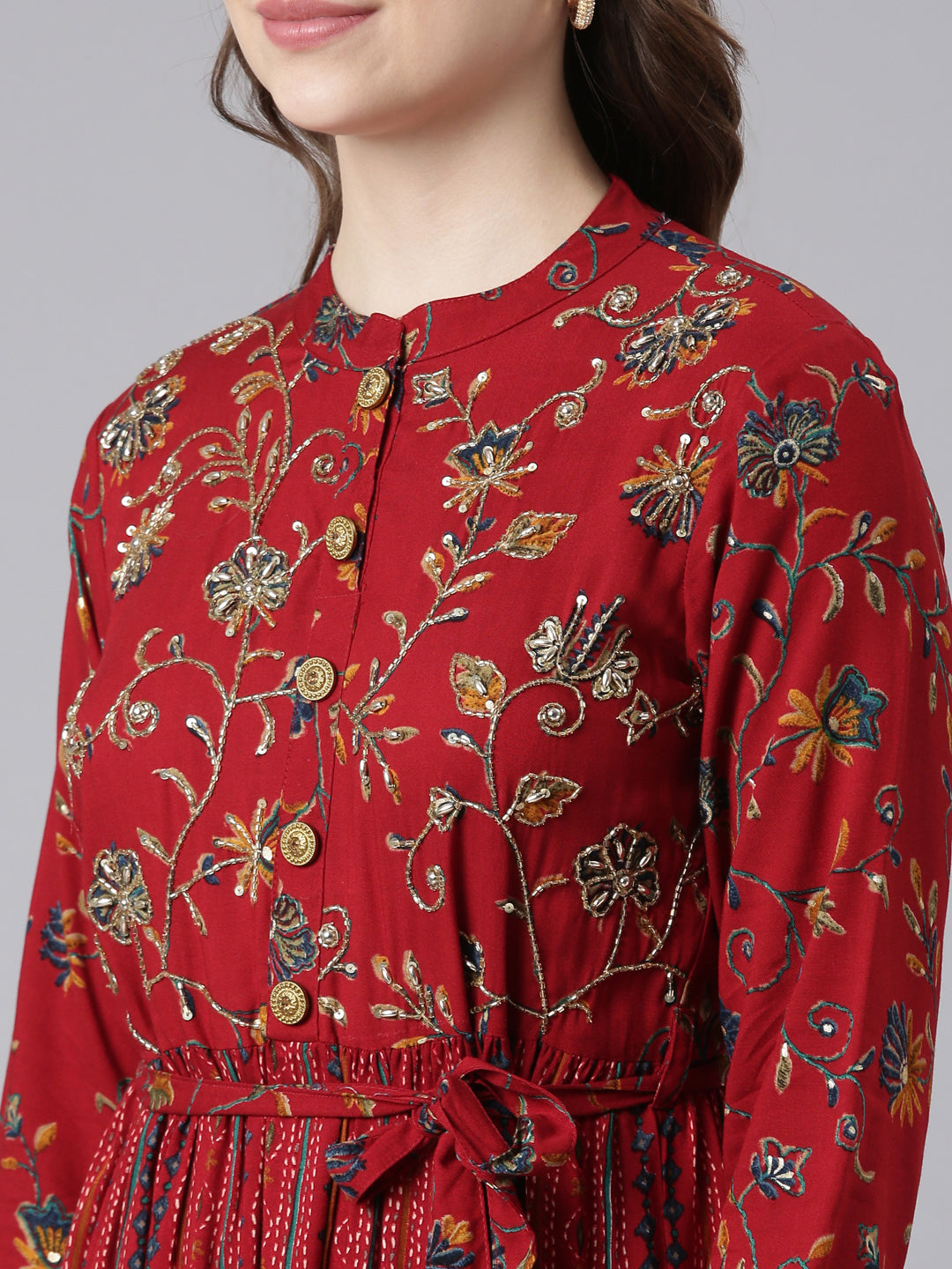 Neerus Red viscose rayon printed maxi dress - detail view 2