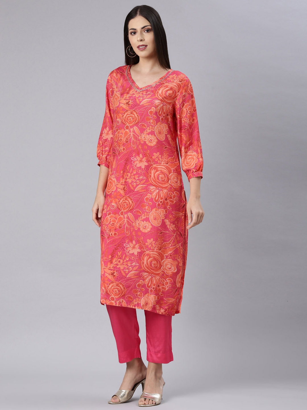 Neerus Red muslin printed kurta set - back view